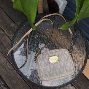 Mini Michael Kors crossbody